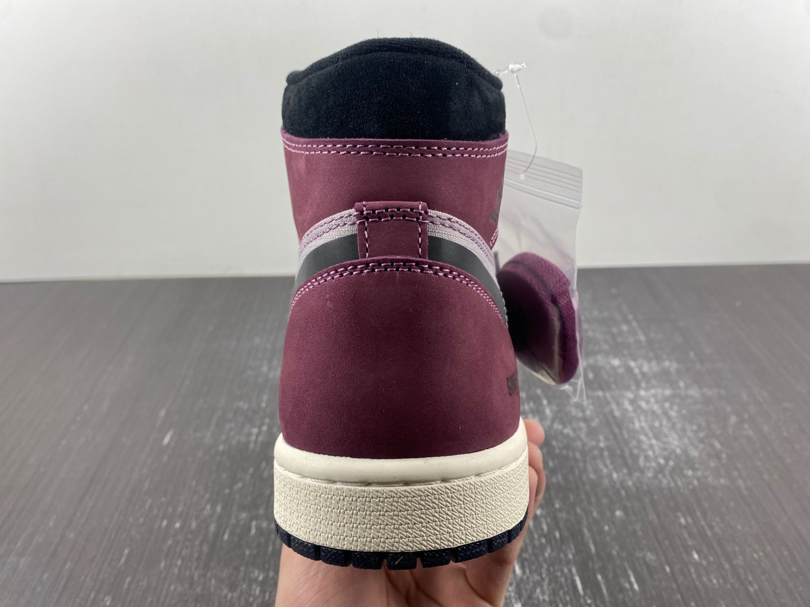 Jordan 1 High Element Gore-Tex Berry - DB2889-500