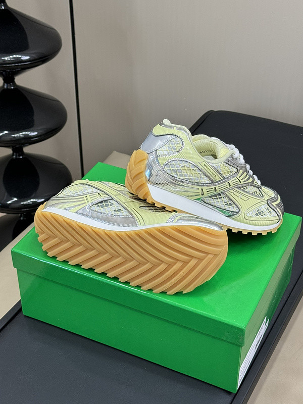 Bo*te*ga ve*ne*ta orbit sneaker