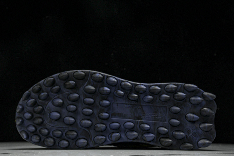 OW C/O ODSY-1000 SPORTS SHOES