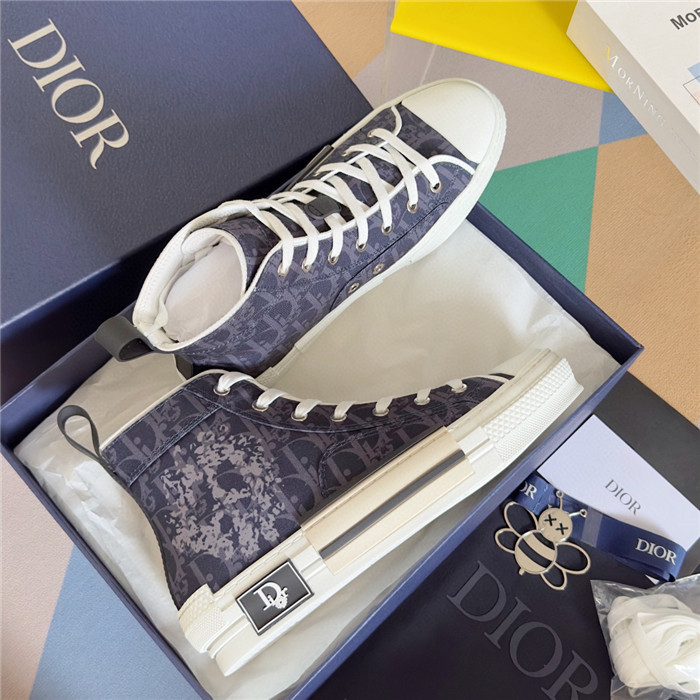 D B23 HIGH-TOP SNEAKERS