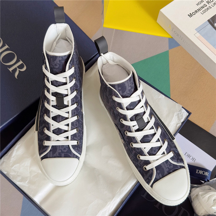 D B23 HIGH-TOP SNEAKERS