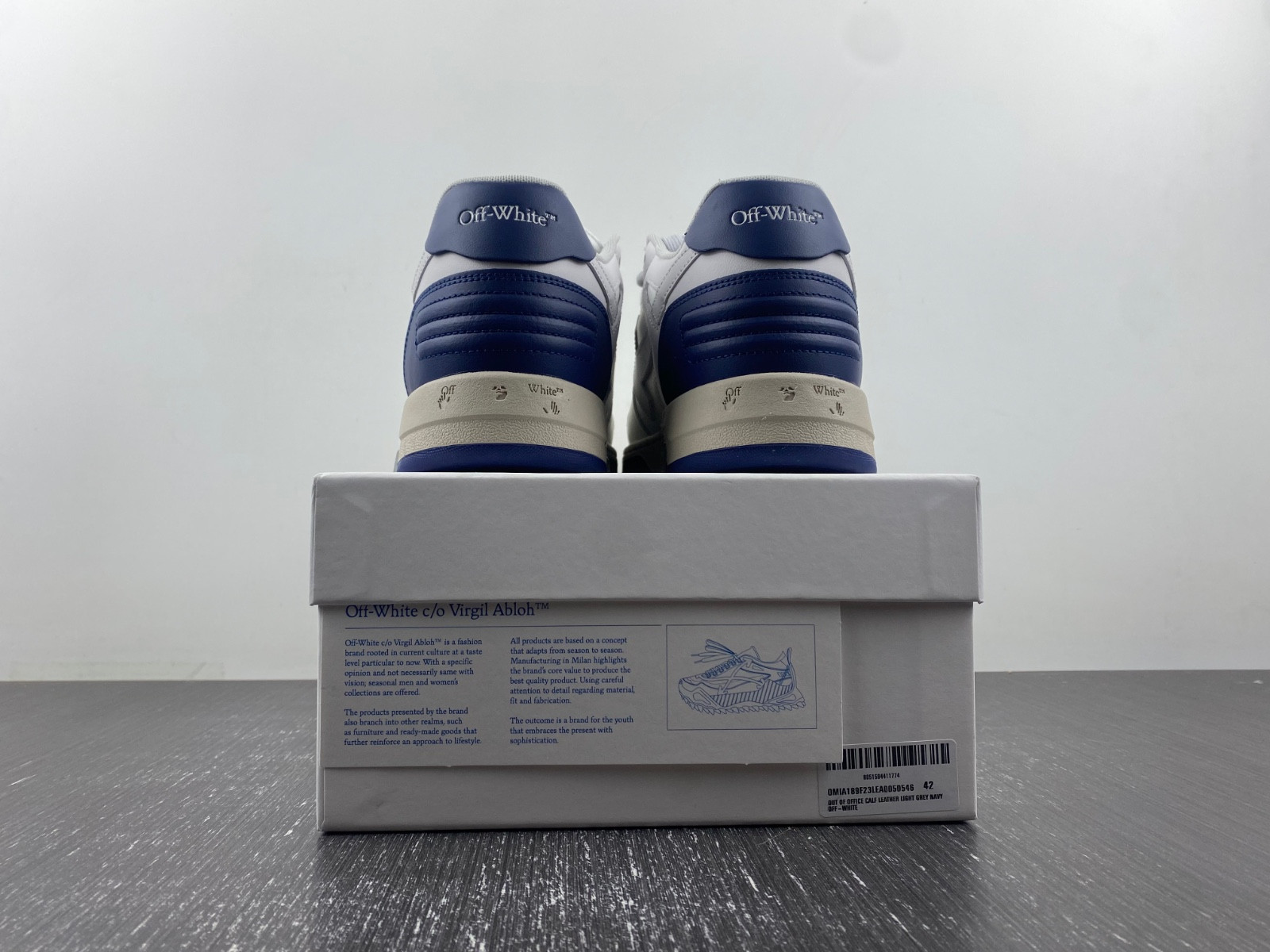 Off-White c/o Virgil Abloh