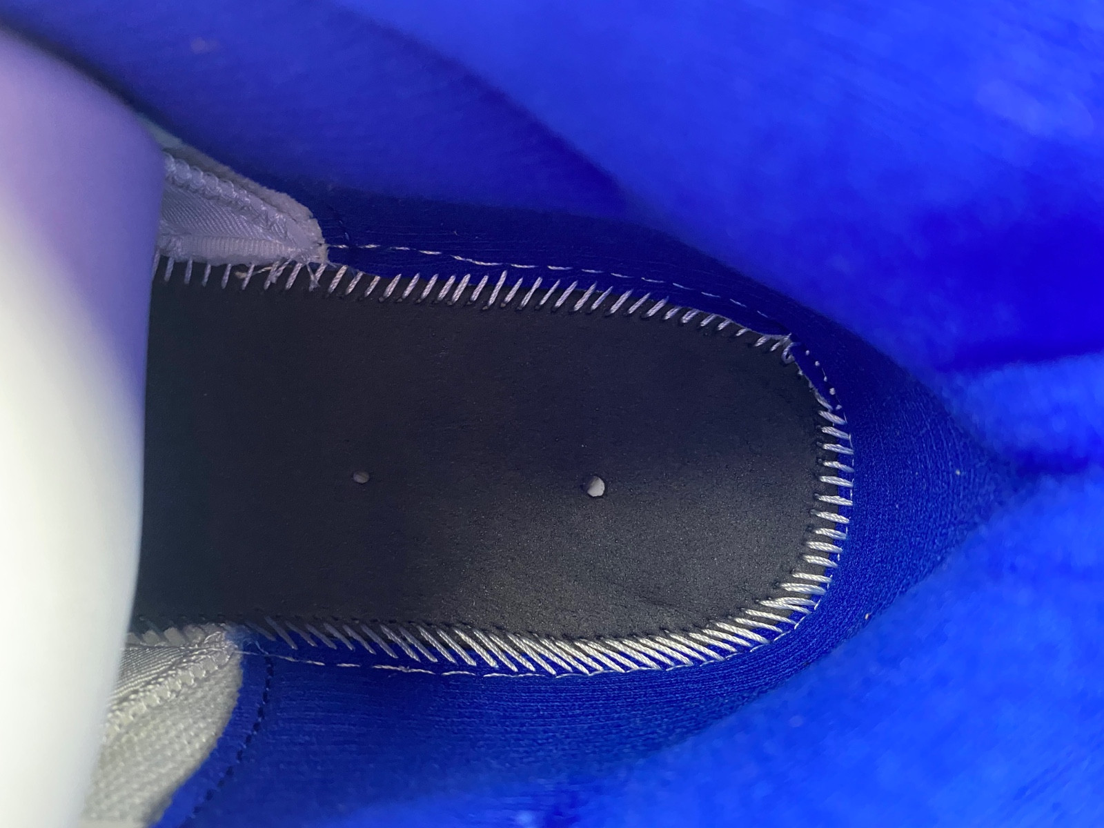 Air Jordan 11 "ROYAL BLUE" CT8012-114