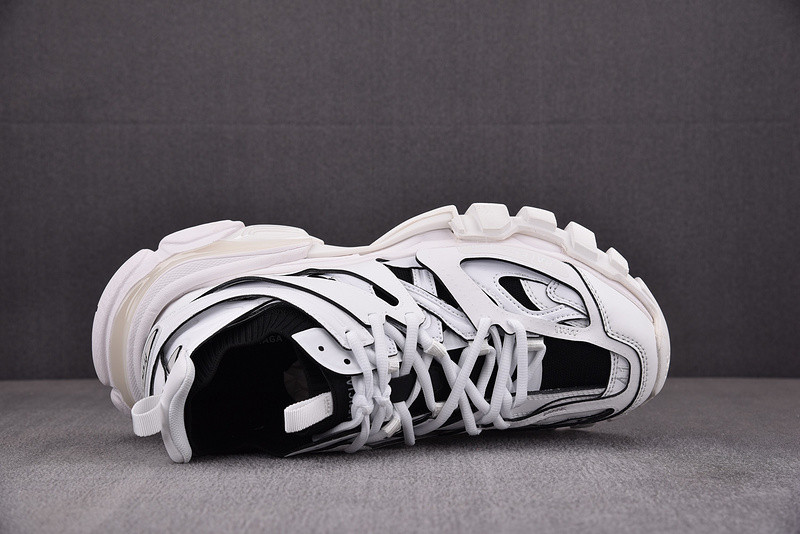 Ba*len*cia*ga track trainer 736330 w3skc 9010