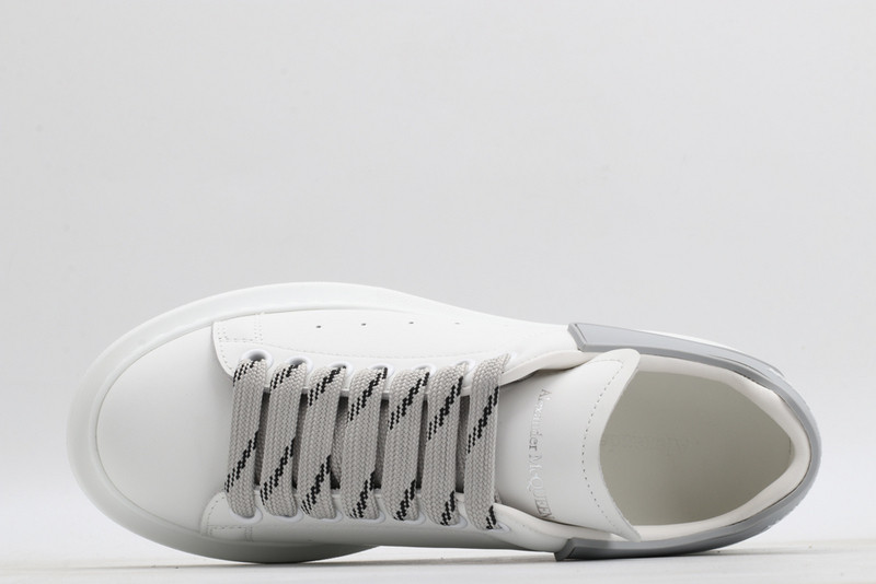 ALEXANDER MCQUEEN SNEAKER