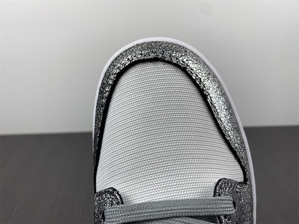 NIKE DUNK LOW SHIMMER DO5882-001