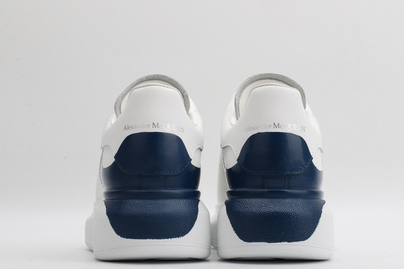 ALEXANDER MCQUEEN SNEAKER