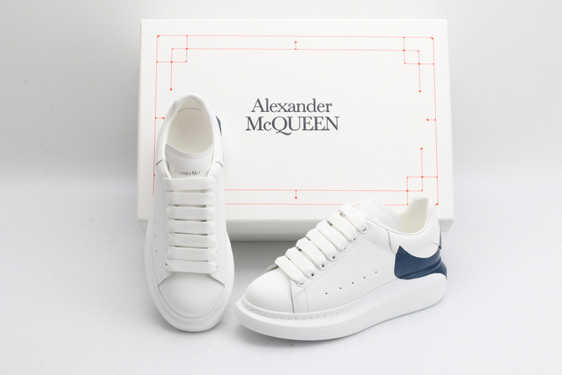 ALEXANDER MCQUEEN SNEAKER