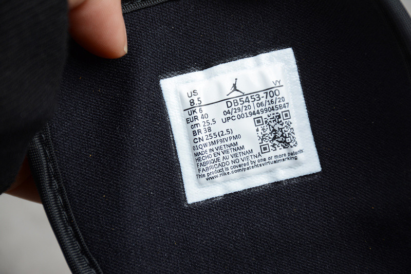 Air Jordan 1 MID SE AJ1 DB5453-700