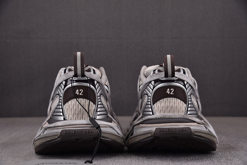 Ba*len*cia*ga 3xl extreme lace brown grey distress