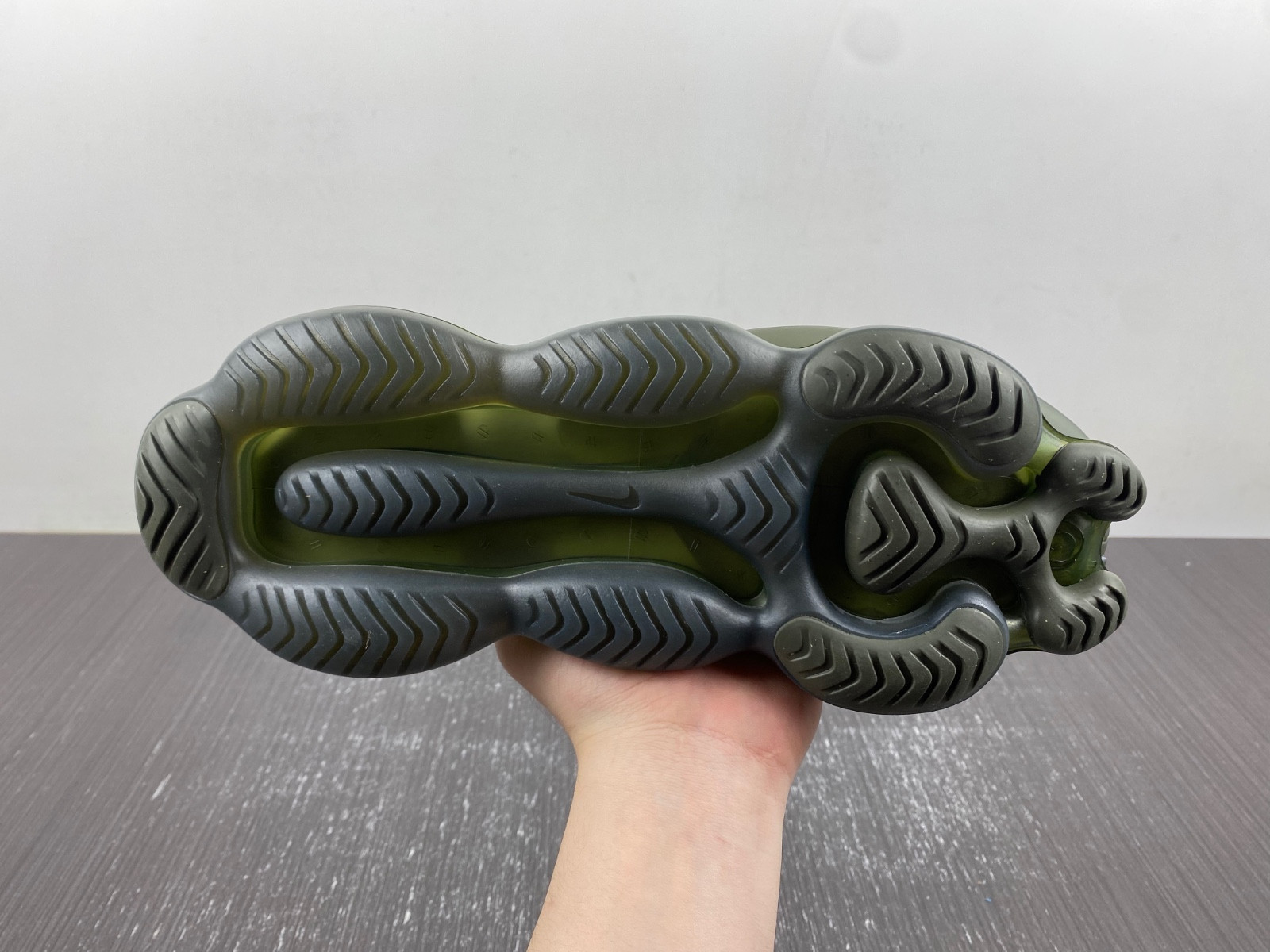 NIKE Air Max Scorpion Flyknit DJ4701 005