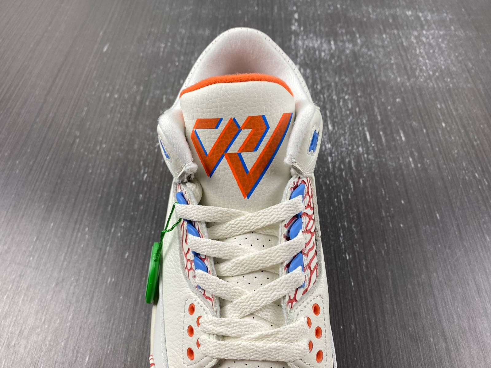 Jordan 3 Retro CK9246-001