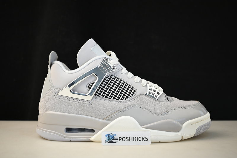 Air Jordan 4 Frozen Moments AQ9129-001