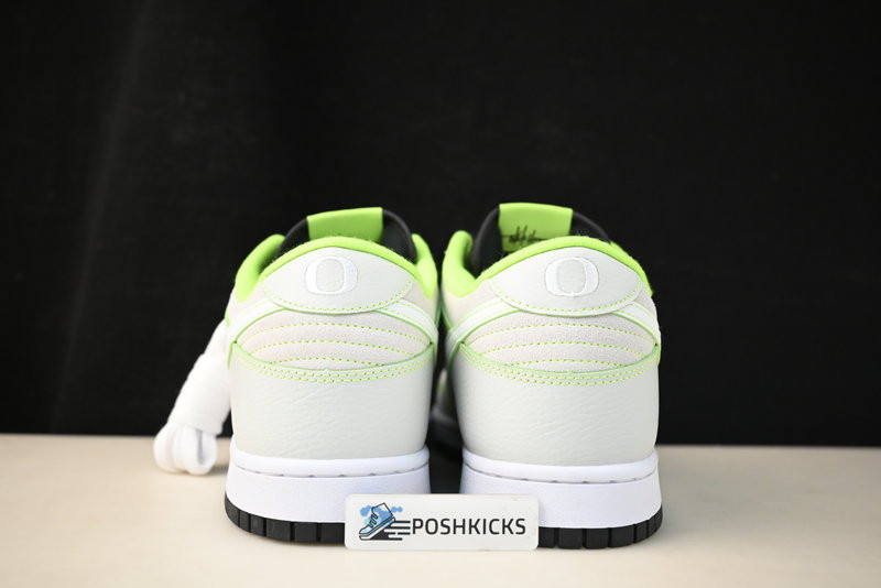 Nike Dunk Low University of Oregon PE FQ7260-001