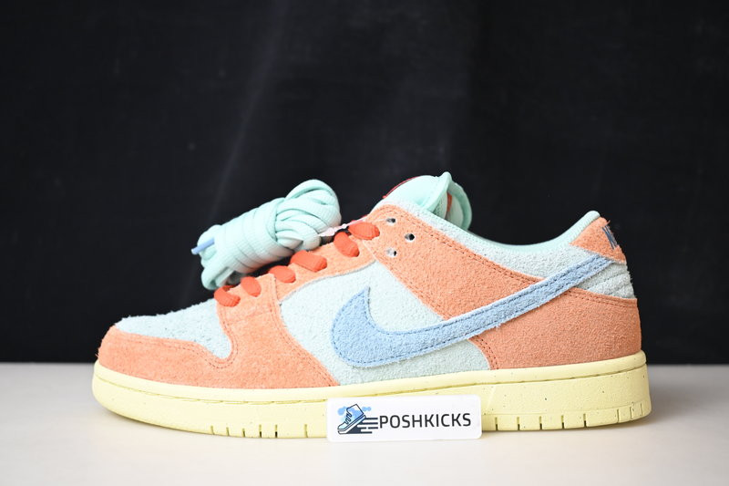 Nike SB Dunk Low Orange Noise Aqua DV5429-800