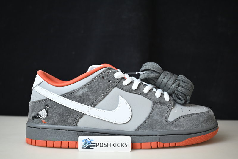 Nike SB Dunk Low Staple NYC Pigeon - 304292-011