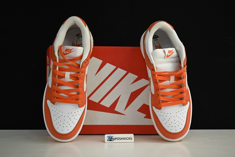 Nike Dunk Low WMNS “University Gold” DQ4690-800