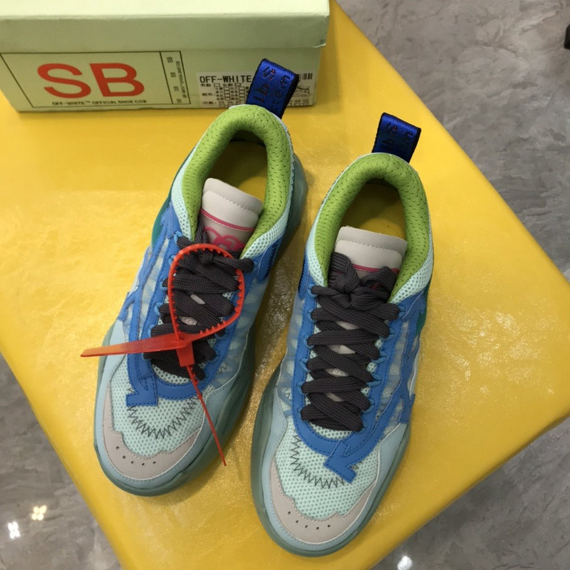 OW C/O ODSY-1000 SPORTS SHOES