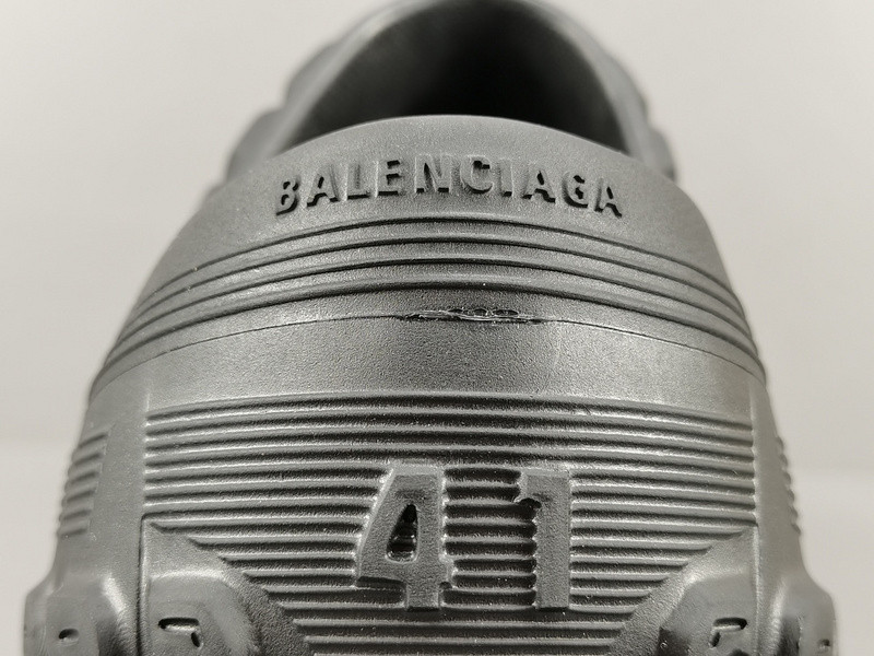 Ba*len*cia*ga bouncer clog