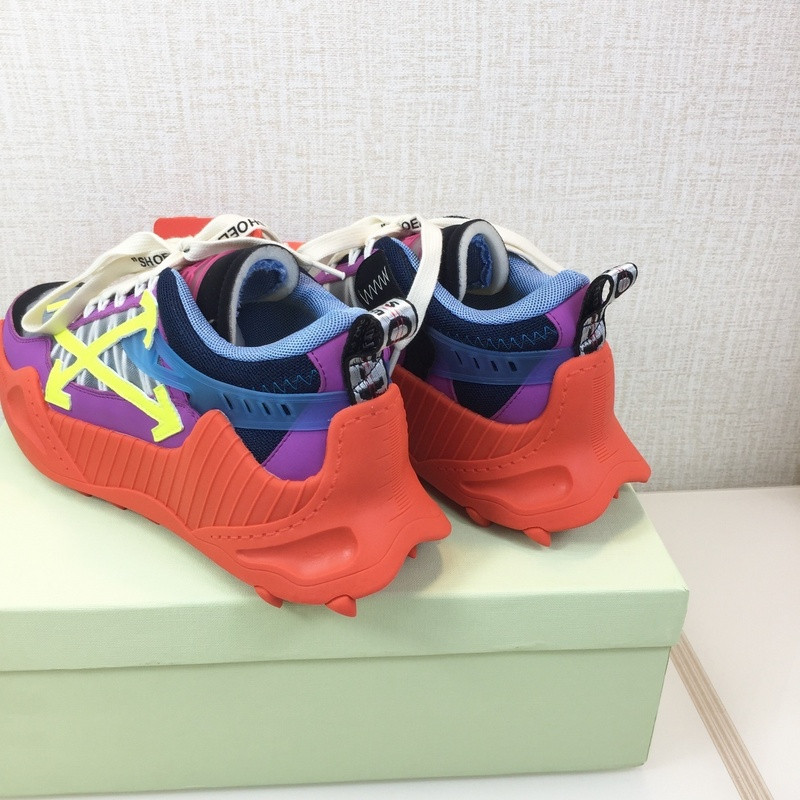 OW C/O ODSY-1000 SPORTS SHOES