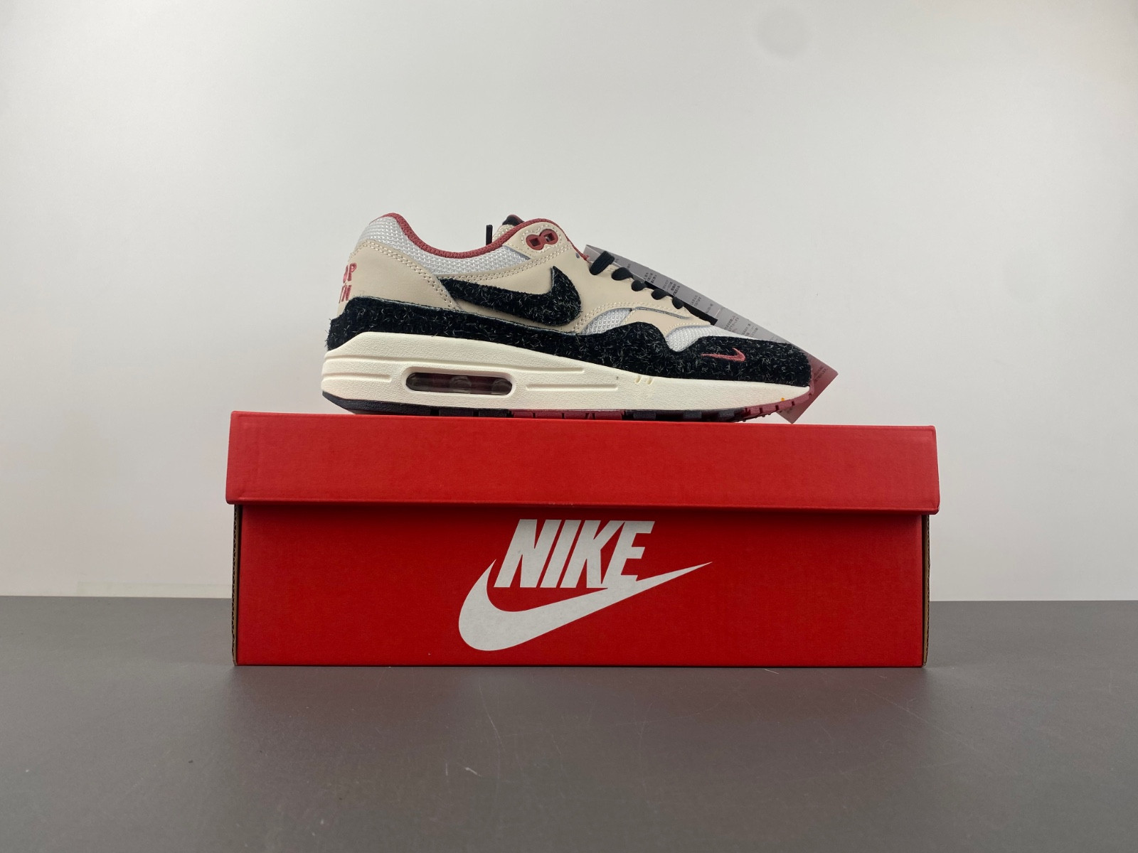 Nike Air Max 1 Keep Rippin Stop Slippin 2.0 FD5743-200