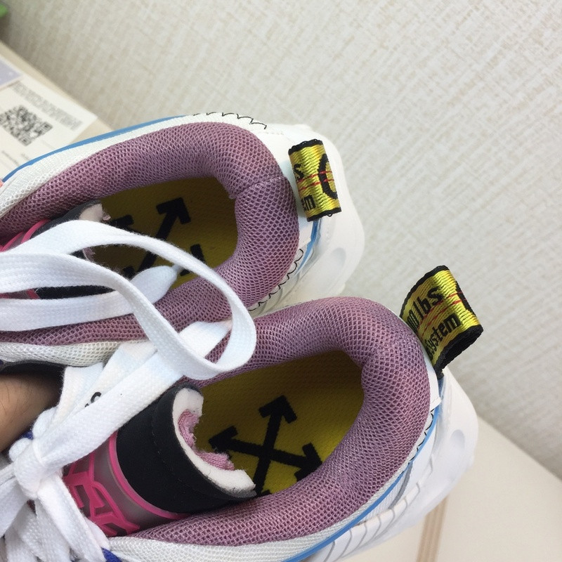 OW C/O ODSY-1000 SPORTS SHOES