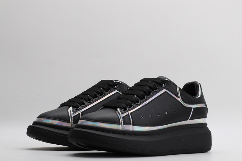 ALEXANDER MCQUEEN SNEAKER