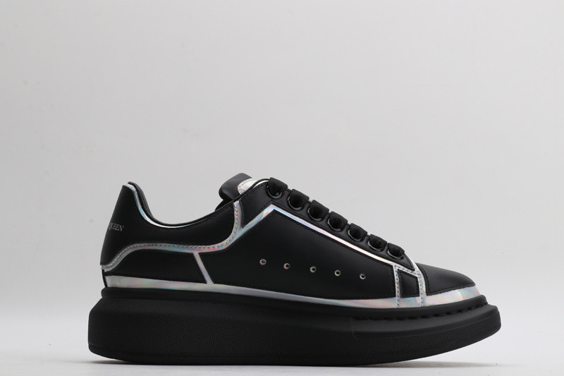 ALEXANDER MCQUEEN SNEAKER