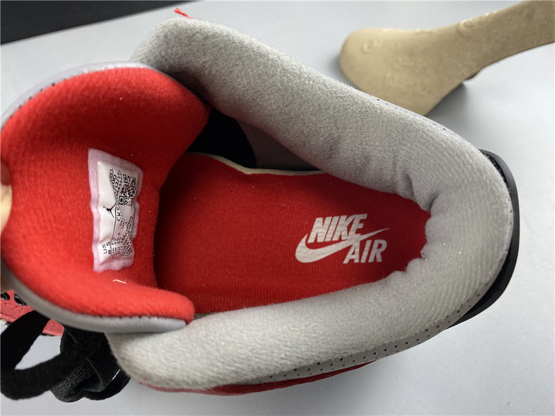 Air Jordan 3 Retro SE Unite Fire Red CK5692 -600