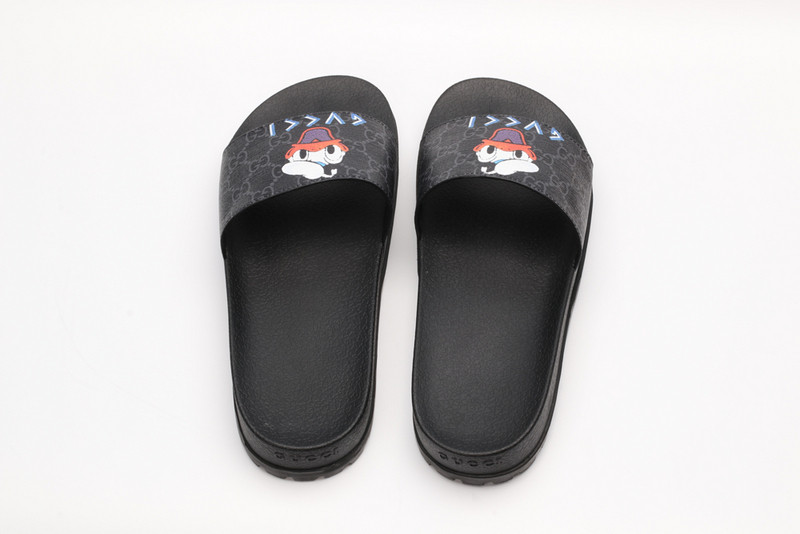 GUC LEATHER SLIDE