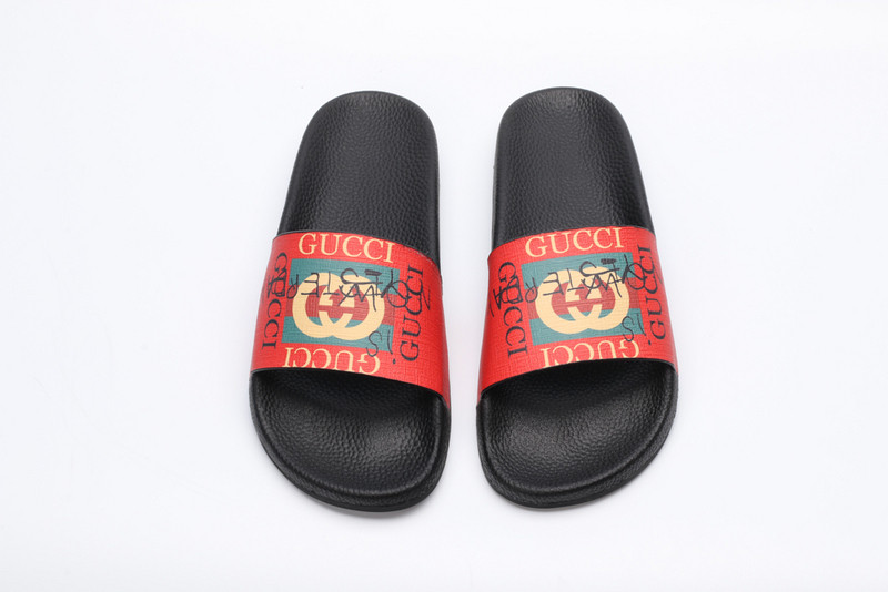GUC LEATHER SLIDE