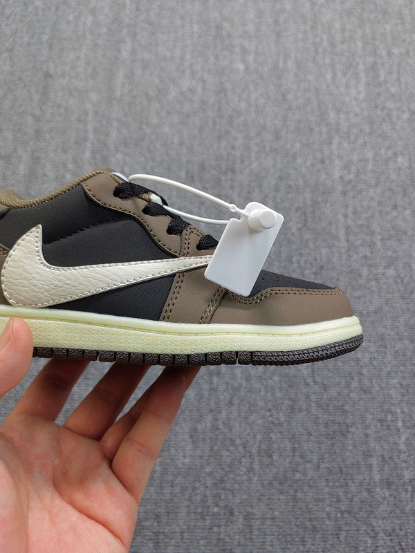 AIR JORDAN 1 KIDS SHOES