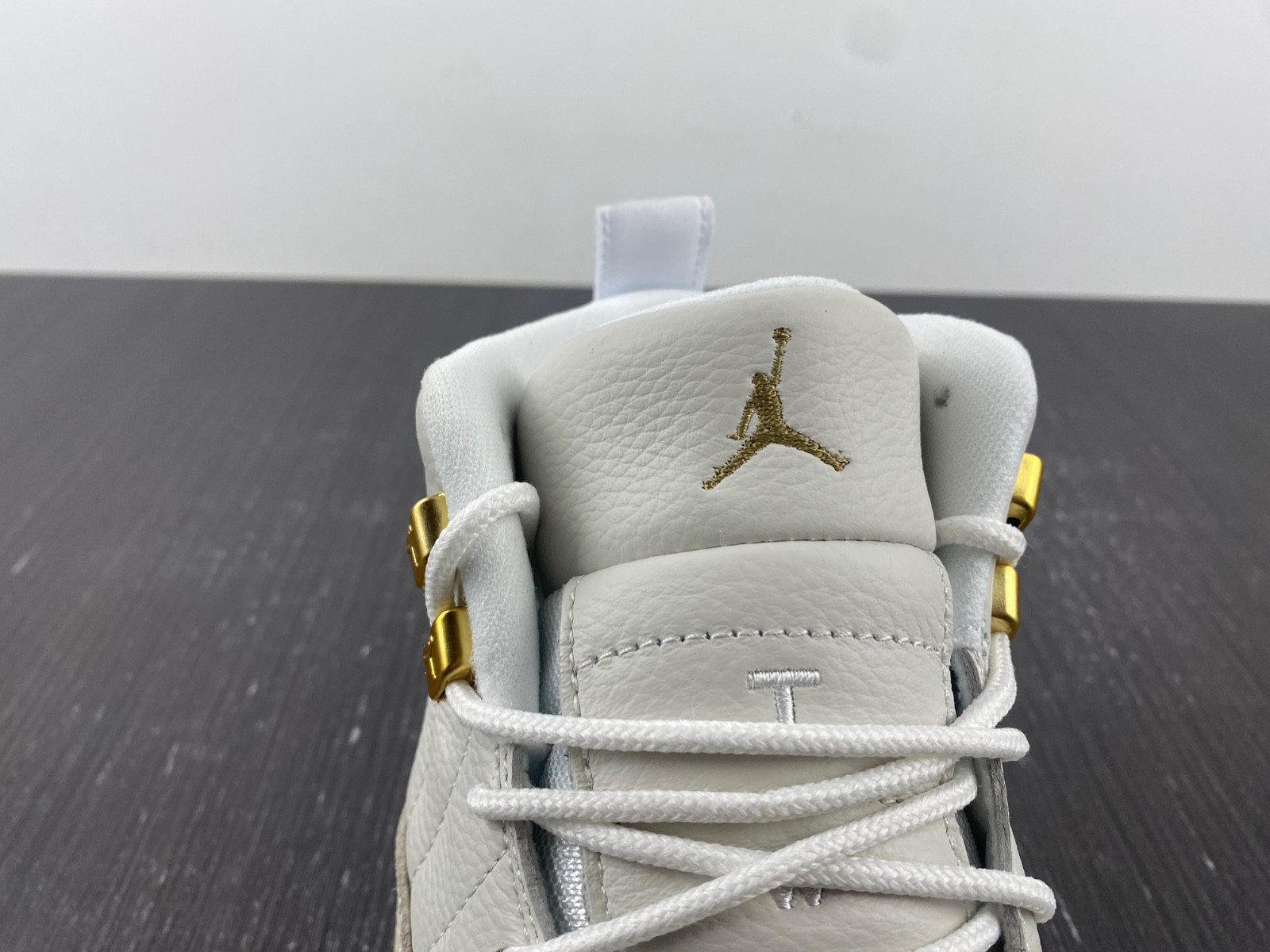 Air Jordan 12 Retro “OVO White” 873864-102
