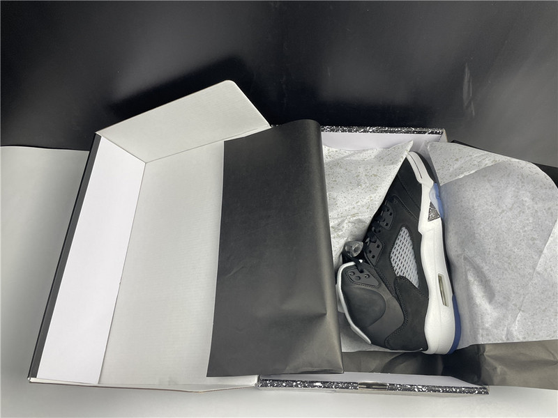 AIR JORDAN 5 RETRO "OREO" 2021 CT4838-011