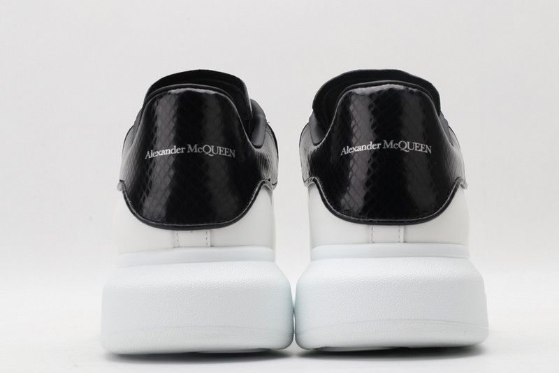 ALEXANDER MCQUEEN SNEAKER