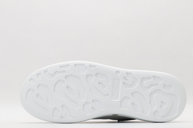 ALEXANDER MCQUEEN SNEAKER