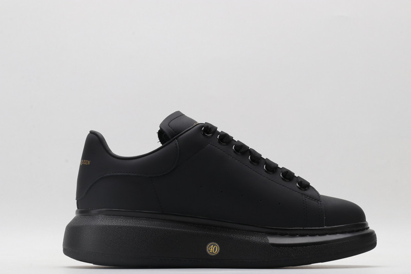 ALEXANDER MCQUEEN SNEAKER