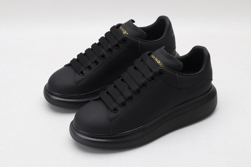 ALEXANDER MCQUEEN SNEAKER