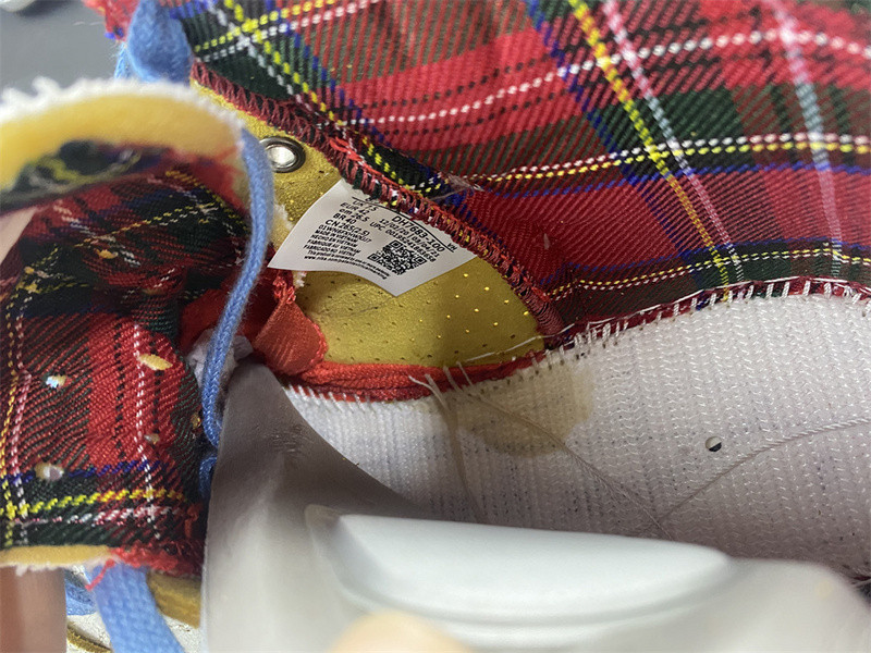 ISHOD WAIR X MAGNUS WALKER X NIKE SB DUNK HIGH DH7683-100