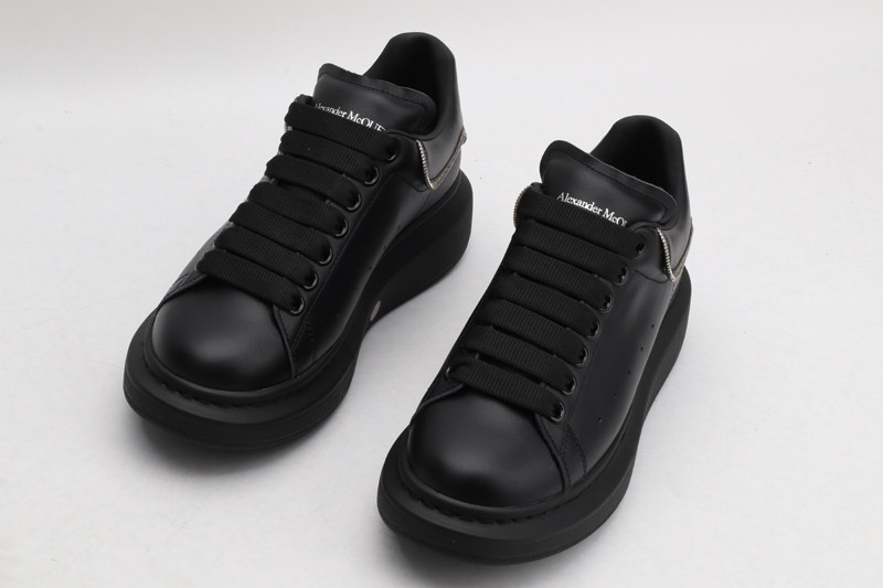 ALEXANDER MCQUEEN SNEAKER