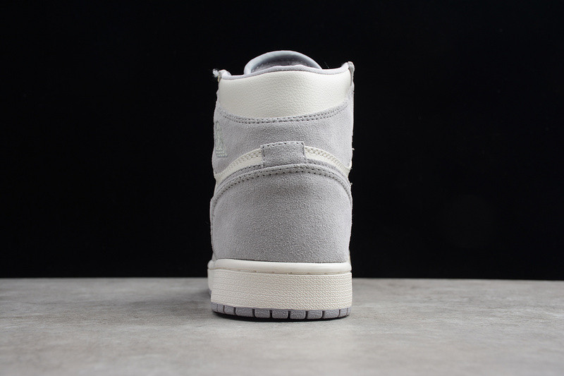 AIR JORDAN 1 RETRO HIGH PALE IVORY (W) AH7389-101