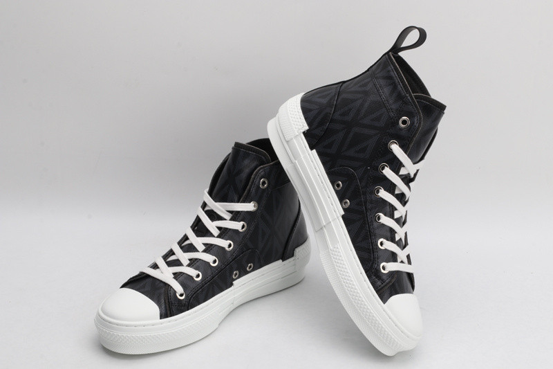 D B23 HIGH-TOP SNEAKERS