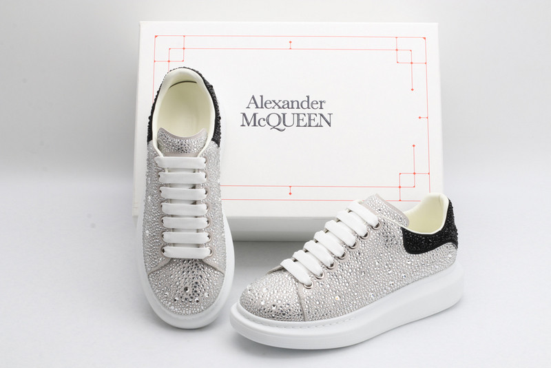 ALEXANDER MCQUEEN SNEAKER