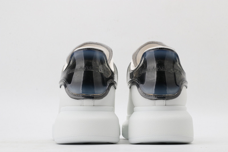 ALEXANDER MCQUEEN SNEAKER