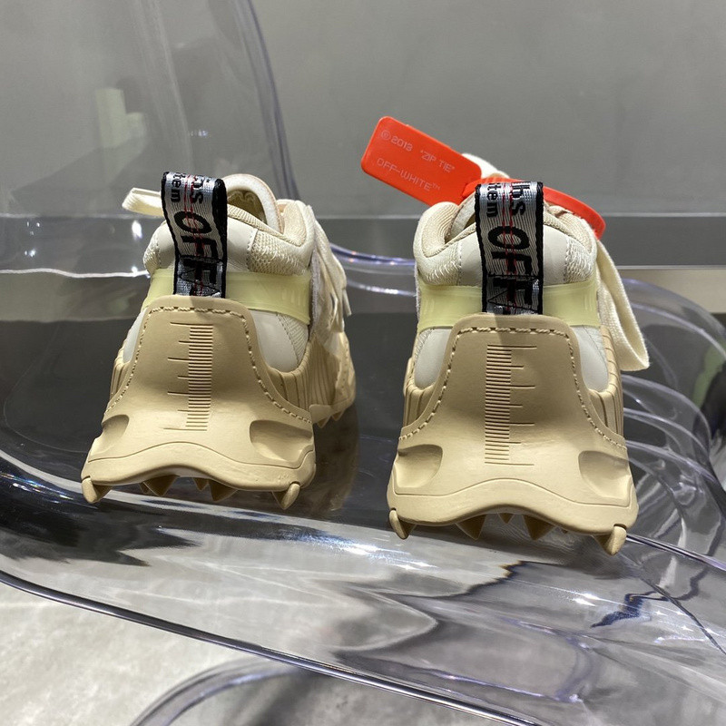 OW C/O ODSY-1000 SPORTS SHOES