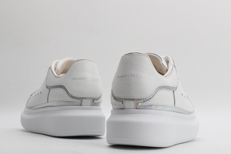 ALEXANDER MCQUEEN SNEAKER