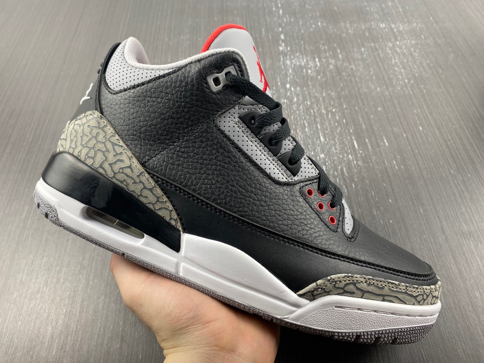 AIR JORDAN 3 BLACK CEMENT 854262-001