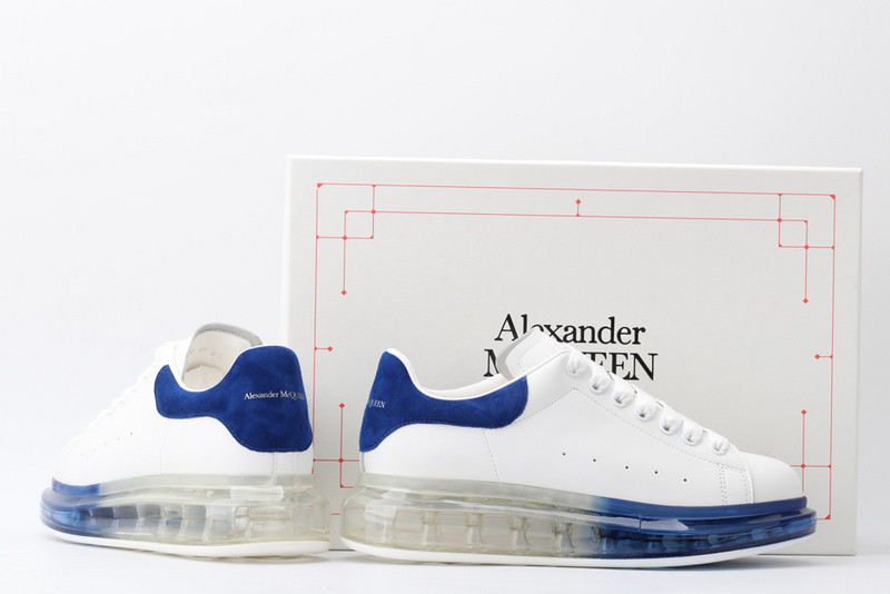 ALEXANDER MCQUEEN SNEAKER