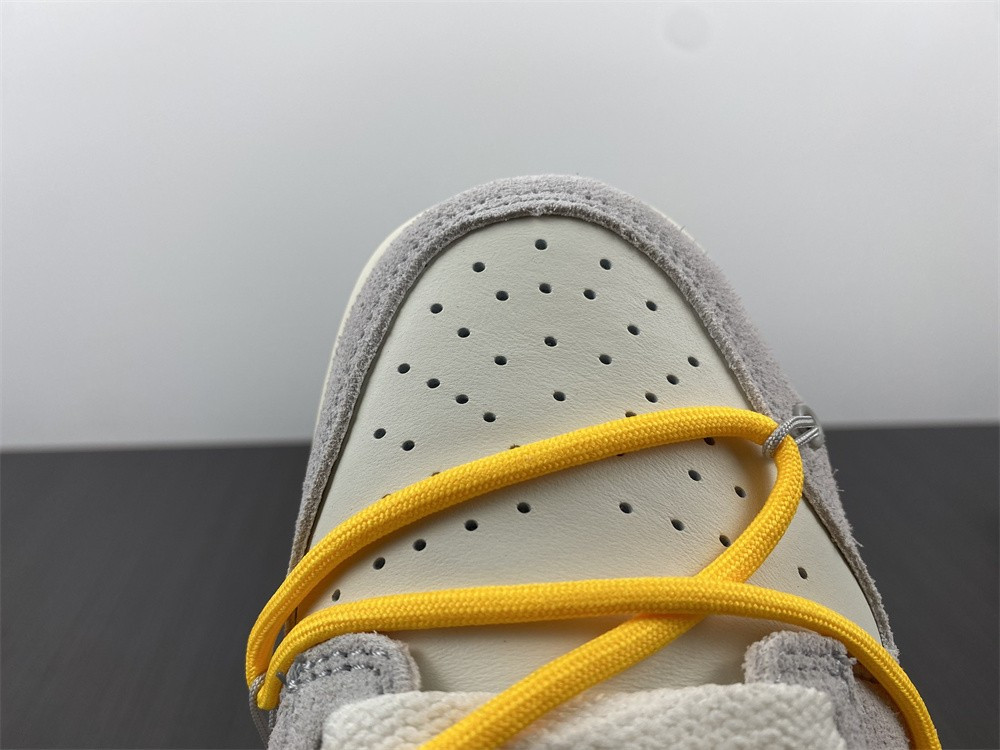 NIKE DUNK LOW OW LOT 39 OF 50 DJ0950-109