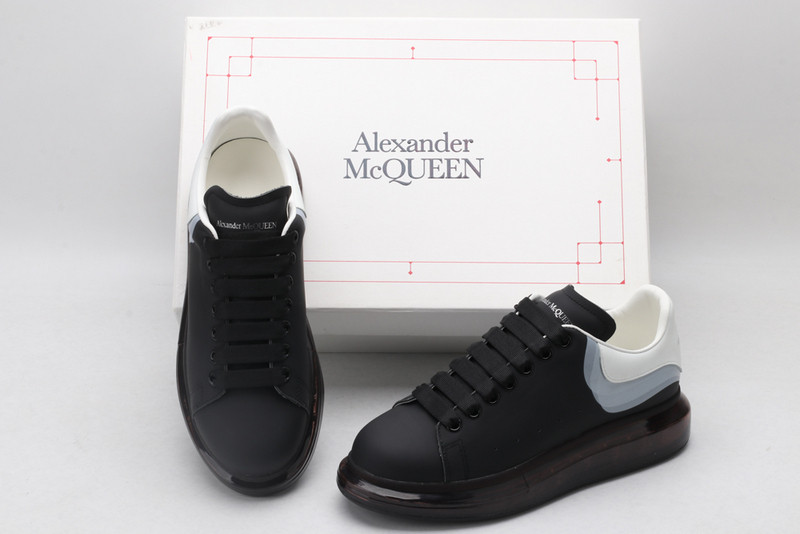 ALEXANDER MCQUEEN SNEAKER